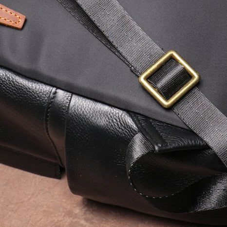 Petit Sac a Dos en Cuir pour Homme