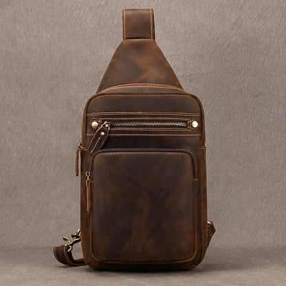 Homme avec Sac Banane